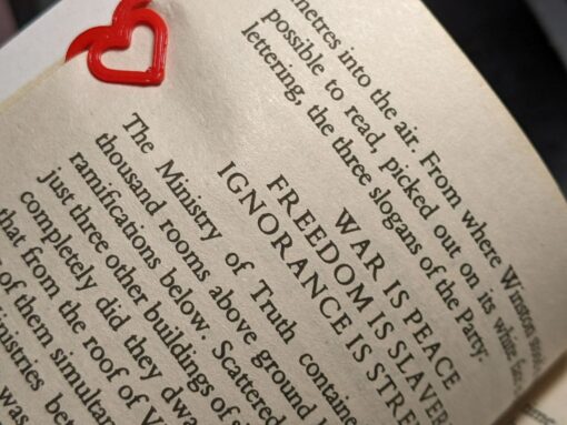 12-Pack Double Heart Bookmarks: Red, Multi-use, Durable, Perfect for Gifts - Image 5